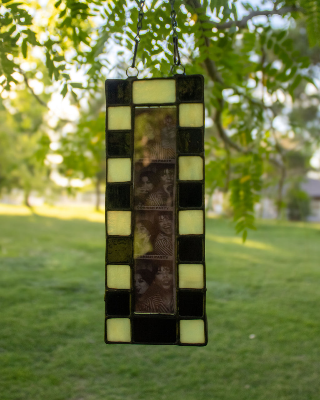 Black & White Photobooth Frame